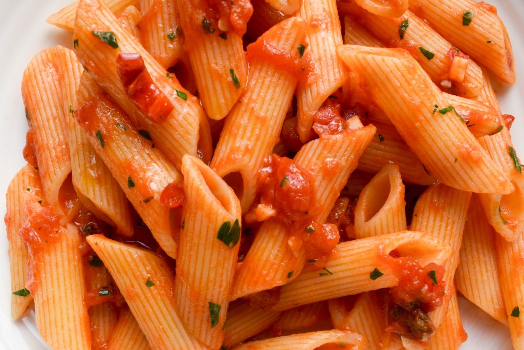 Penne all'arrabiata - Italian Spoon
