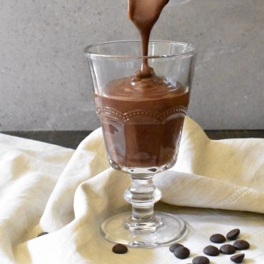 Rich cioccolata calda (Italian hot chocolate)